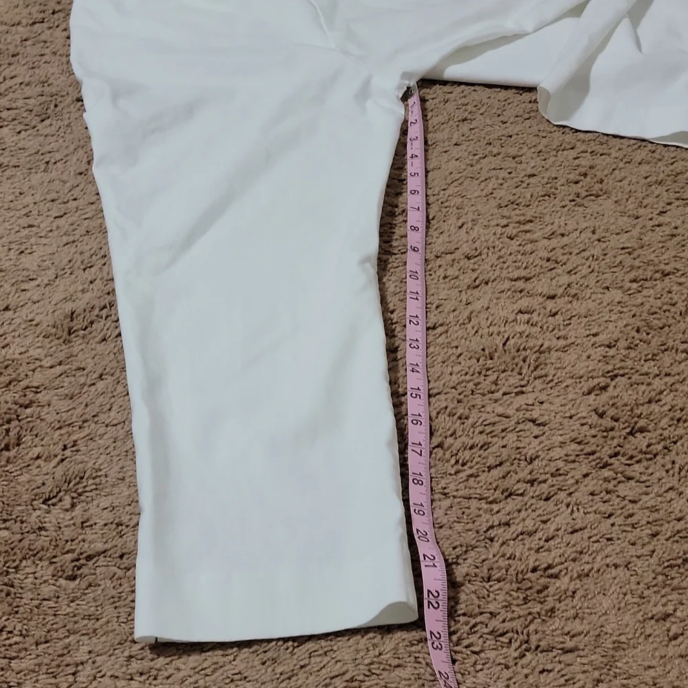 Capris - Picture 7 of 10
